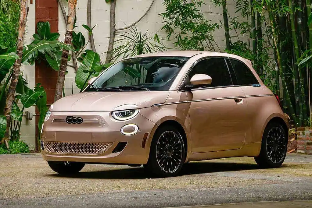 2025 Fiat 500e