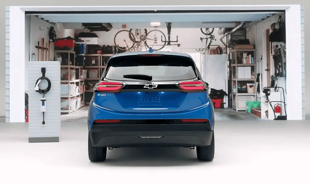 Chevrolet Bolt EUV Rear