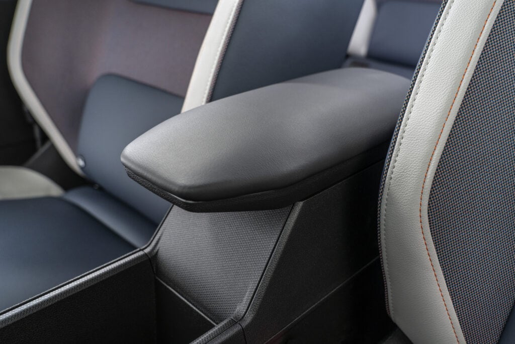 front seat materials and center storage console