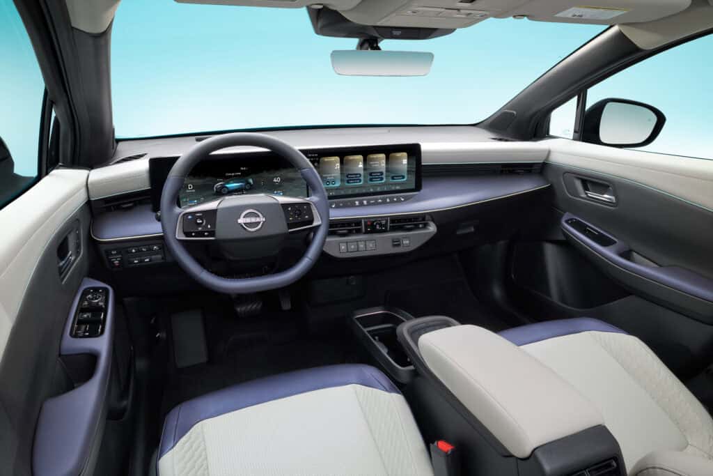 2026 nissan leaf interior 02